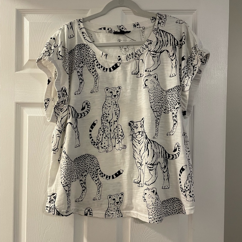 Jane and Delancey White Short Sleeve Tee with Black Animal Print